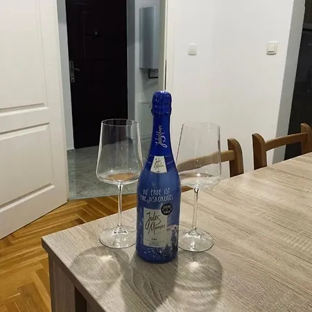 Apartman Lux 1 *